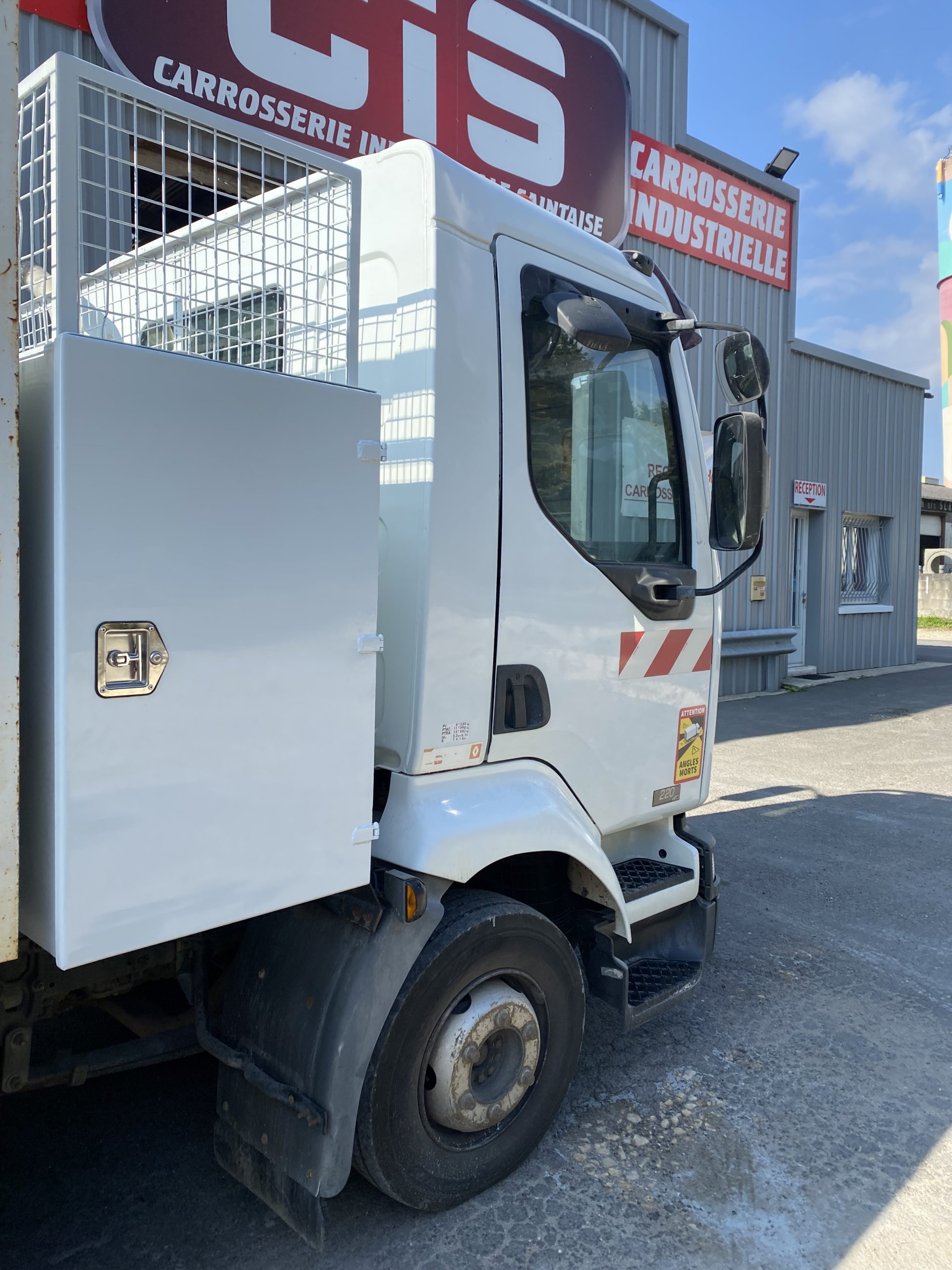 Garage Iveco à Saintes Utilitaires et poids lourds